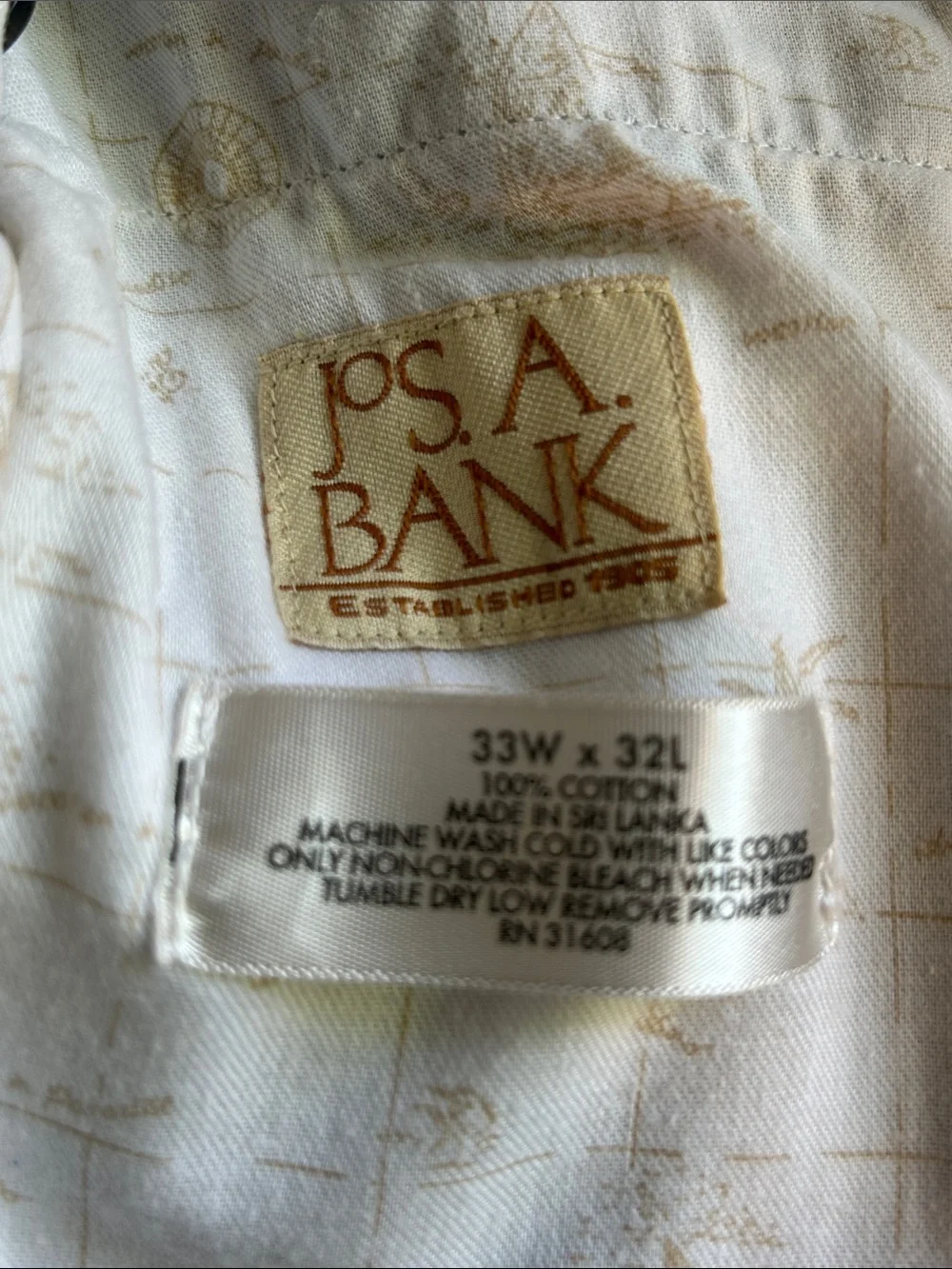 Jos. A. Bank Men's size 33x32 men’s Chino style pants